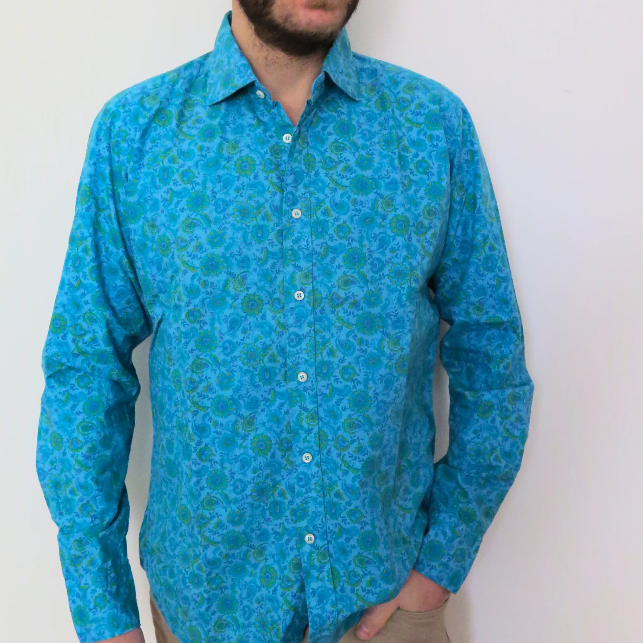 Alix Lanus 3 - shirt in cotton, french collar, relaxed fit