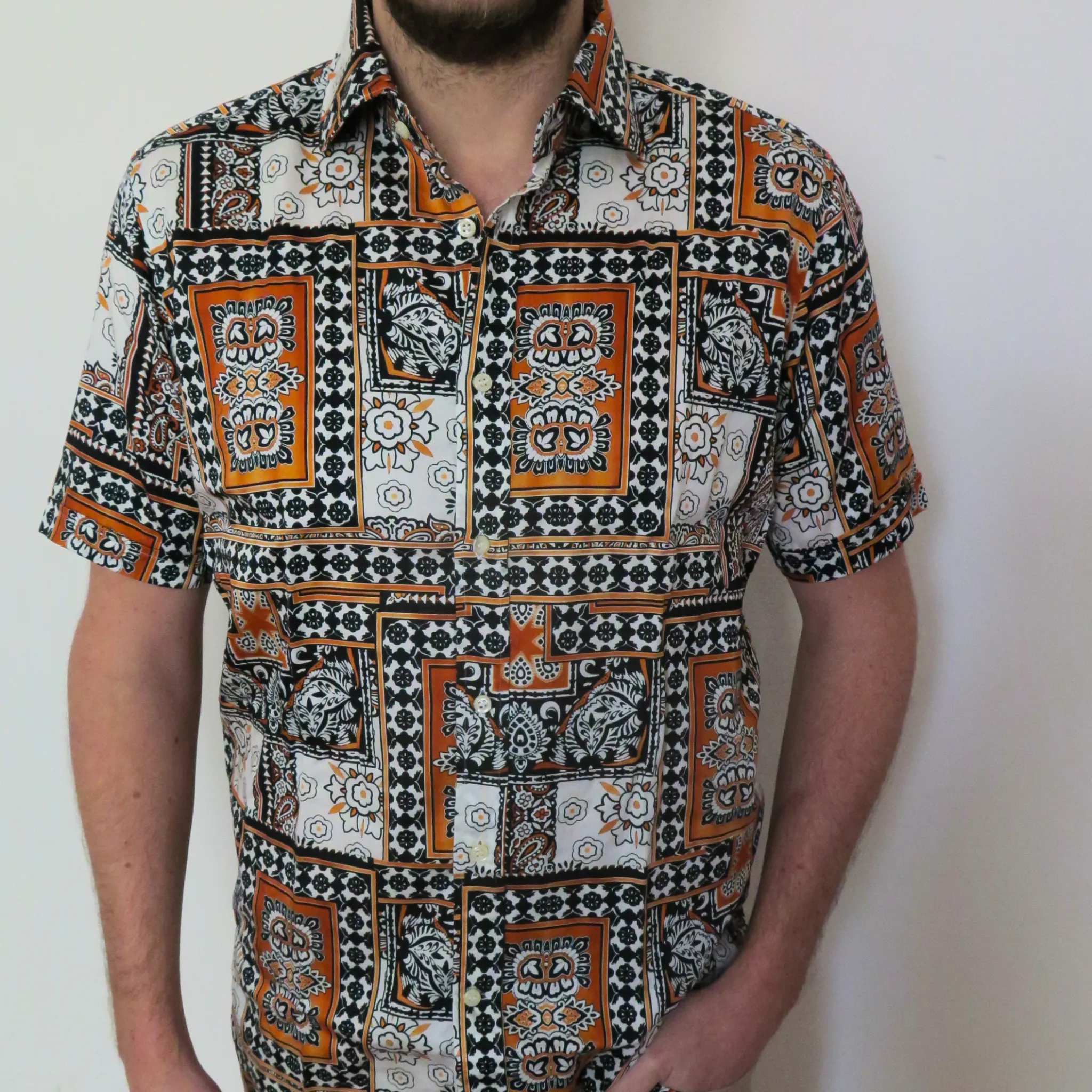 Alix Regina 1 - shirt, premium cotton, relaxed fit, short sleeve