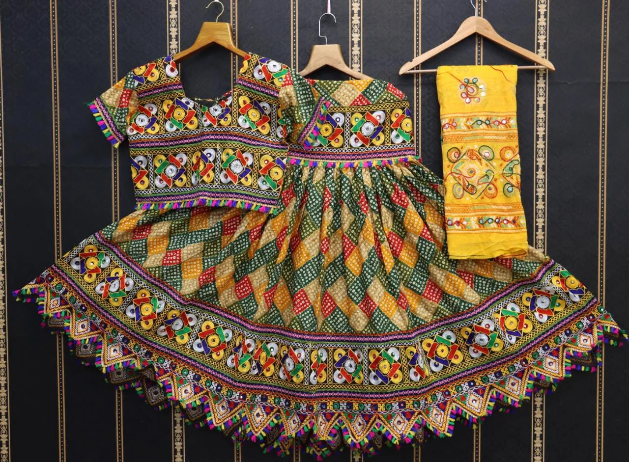 Navratri Traditional Lehanga Choli
