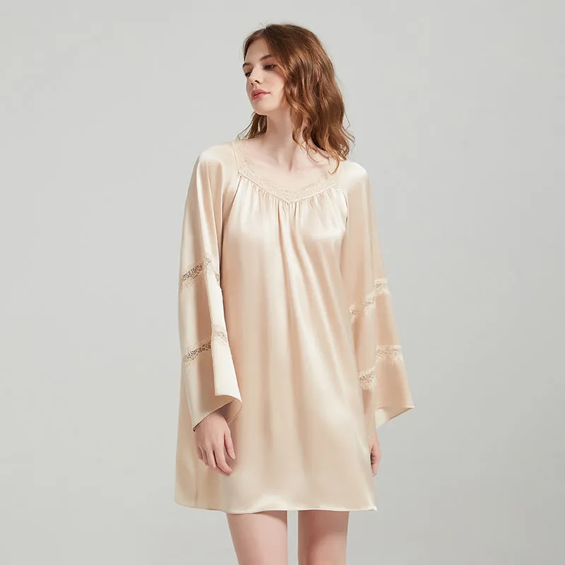Silk Dress – Relaxed Fit with Lace Detail on Sleeves